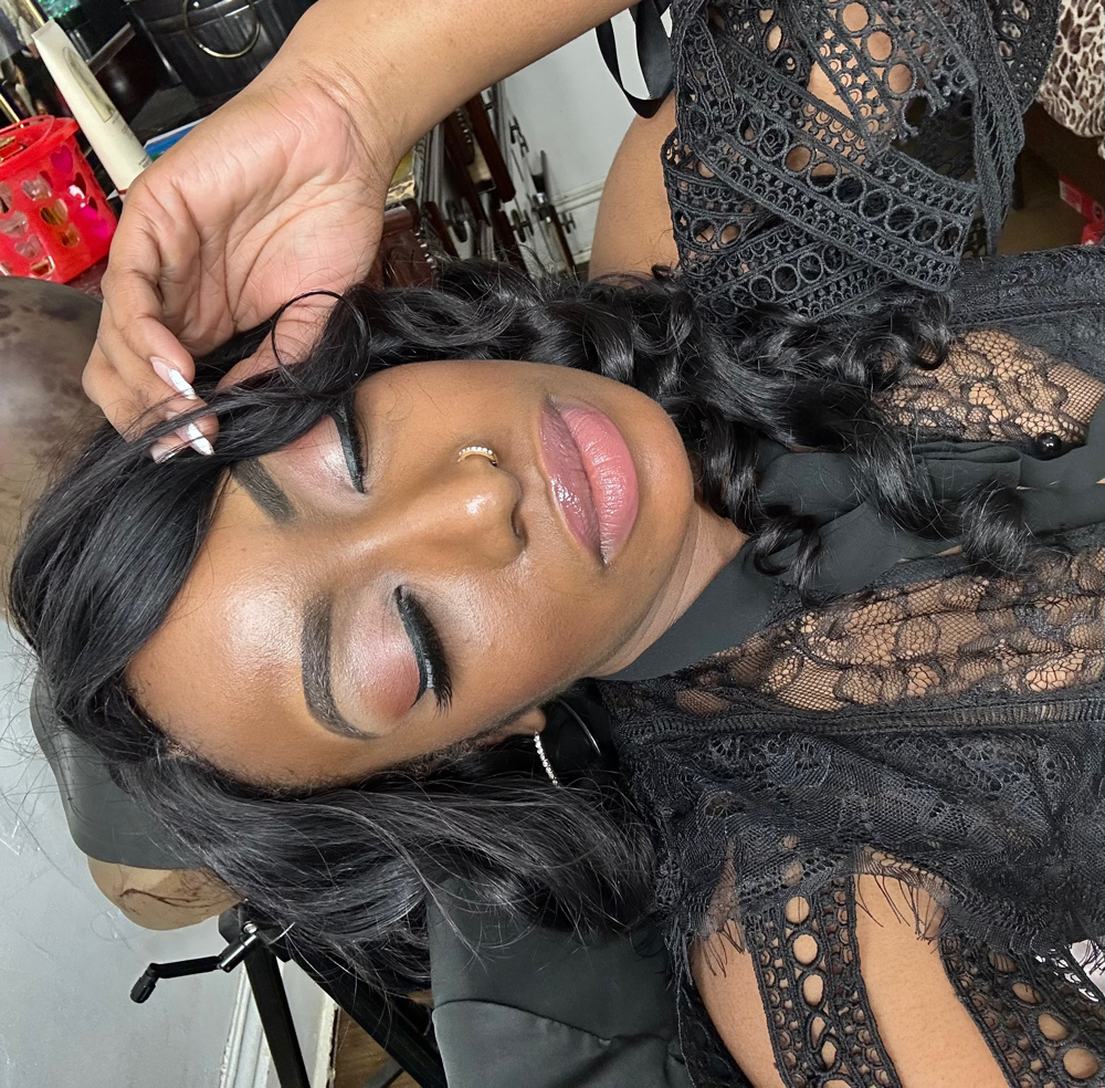 Flawless Face Neutral Glam