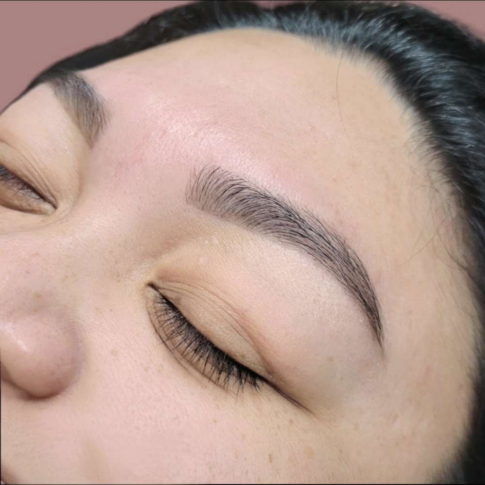 Eyebrows at The Waxing Wahine in Kailua-Kona, HI