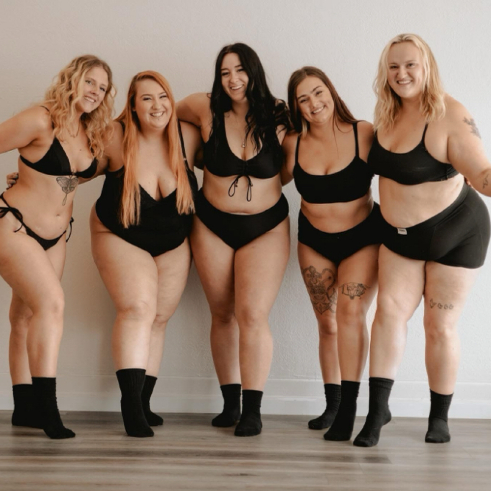 Group Glow at Glow Job Co. in Longview, WA