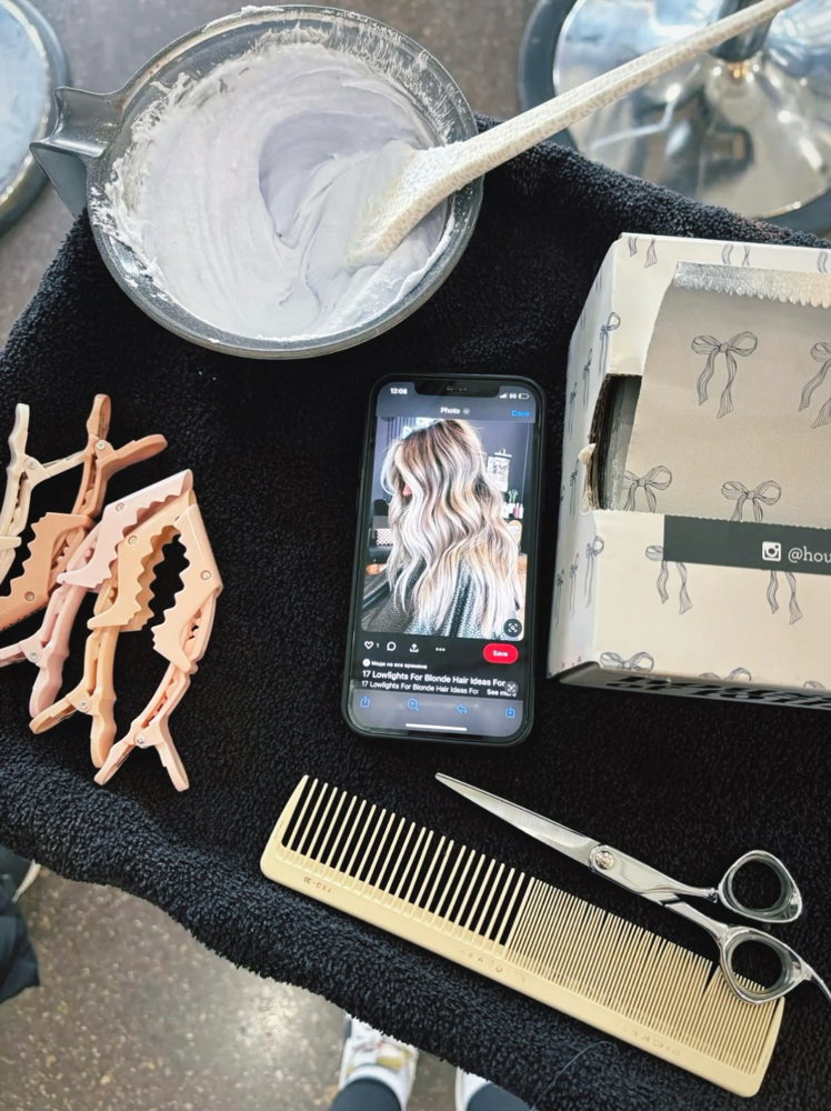 any blonding service