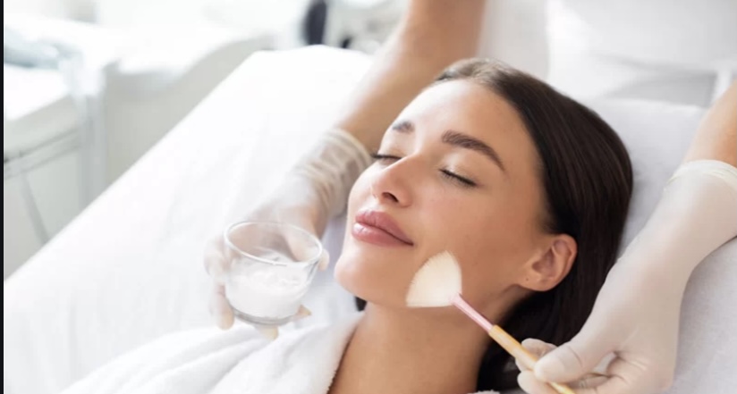 GlycoGlow Facial
