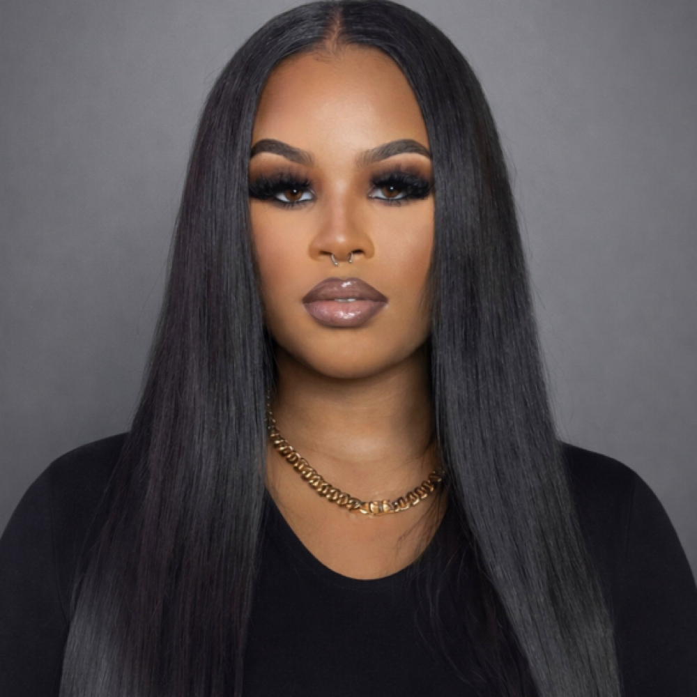 ARI SIGNATURE ( Brown Smokey) at Ashanti Simone Artistry in Bloomfield, NJ