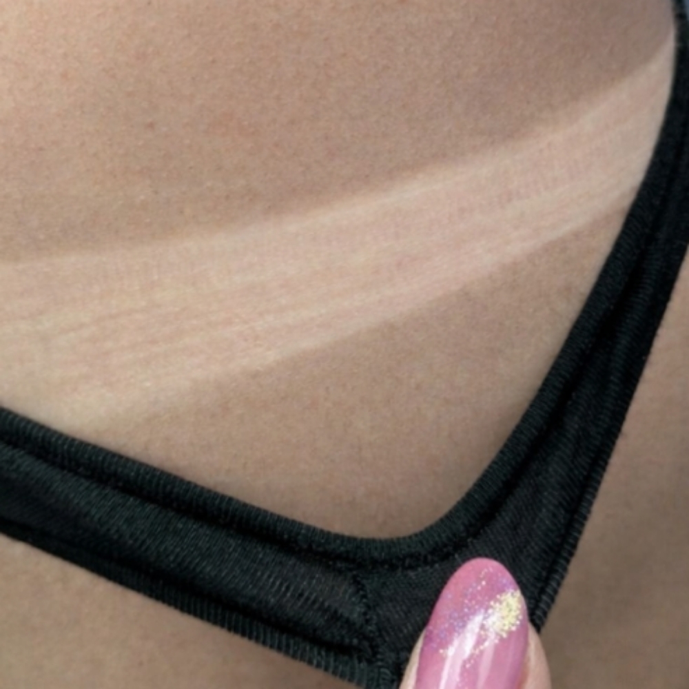 Spray Tan at Elevate Salon & Co in Enterprise, AL