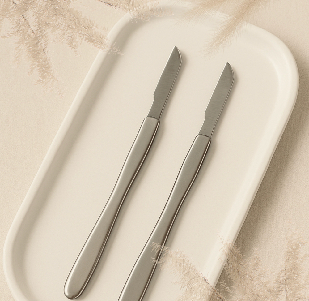 Glow & Go Dermaplaning