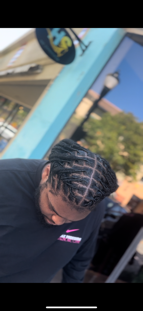 Loc Retwist & Style