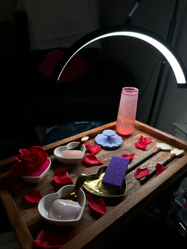 Rose Signature Pedicure