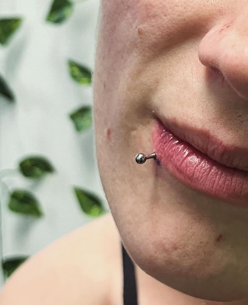 Labret Piercing