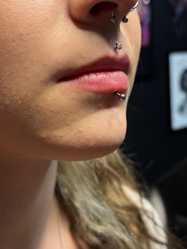 Labret Piercing