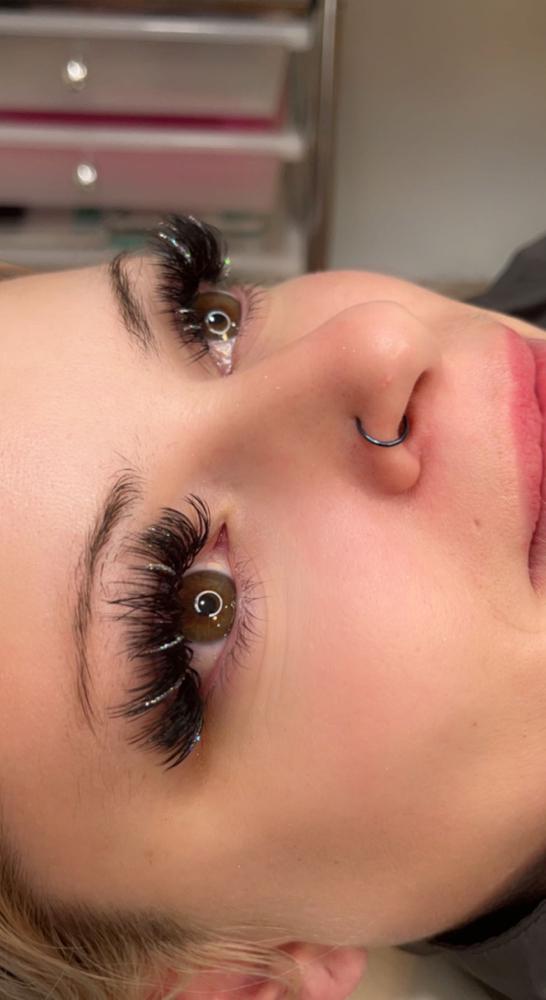 Color Lashes Or Glitter Lashes
