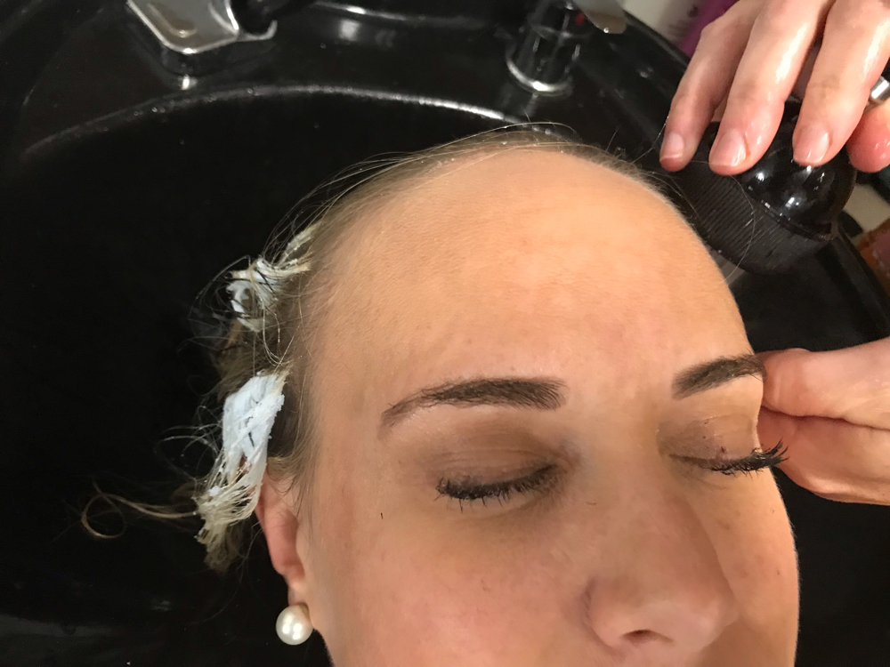 Eyebrow Tint & Shape