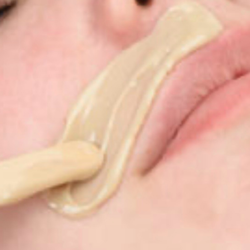 Lip Wax at Envious Smiles & Beauty in Rockford, IL