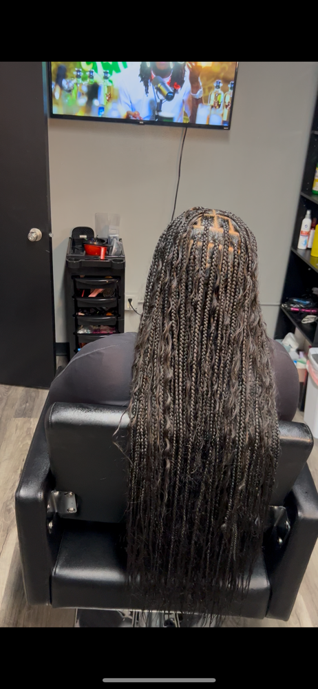 Smedium Boho Knotless Special