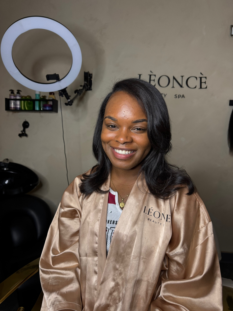 Ultimate Silk Press at Léoncé Beauty Spa in Pittsburgh, PA