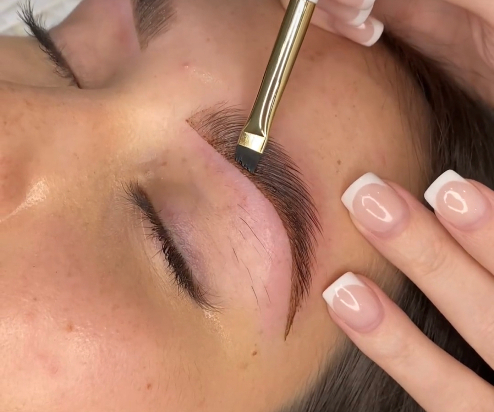 Brow Tint