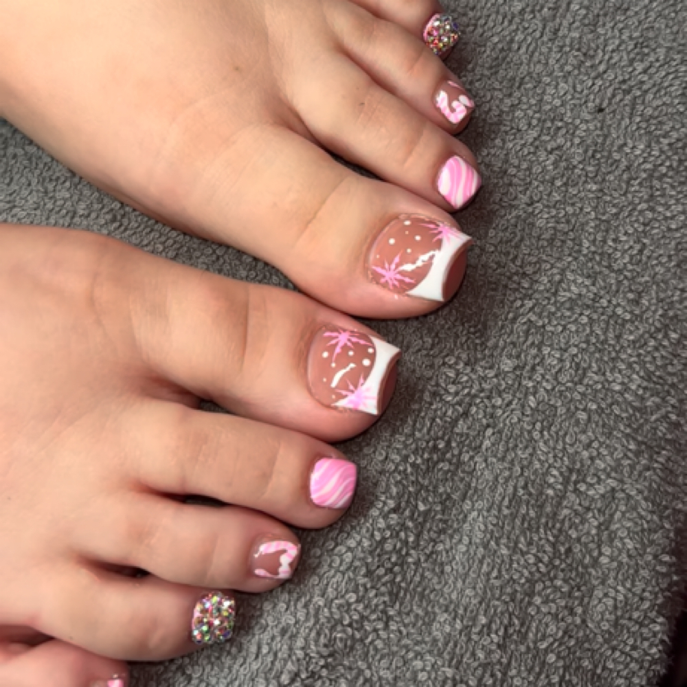 Fullset Glammed acrlyic toes at Yamila.cosmetics in Hubert, NC