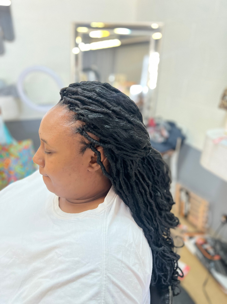 Pre-looped crochet