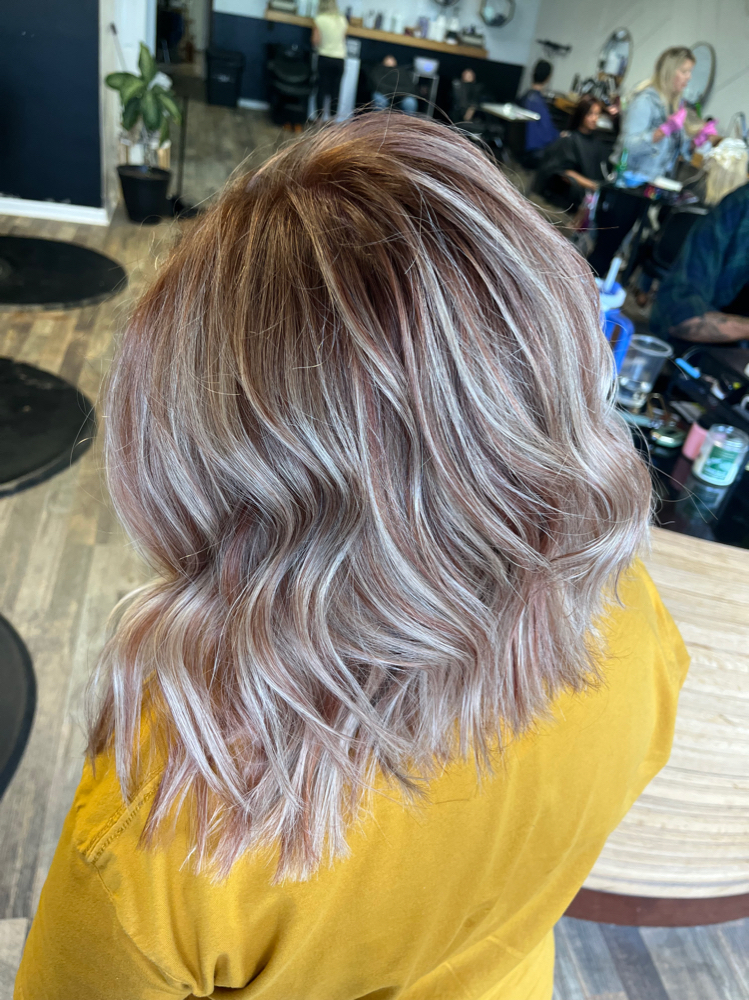 Foundation Refresh at Elsewhere Salon in Richmond, KY