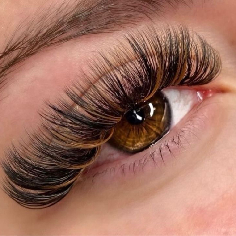 Brown Lashes Add-On 🤎 at Brow’s By Anna permanent make up studio& Brow design in Illinois, IL