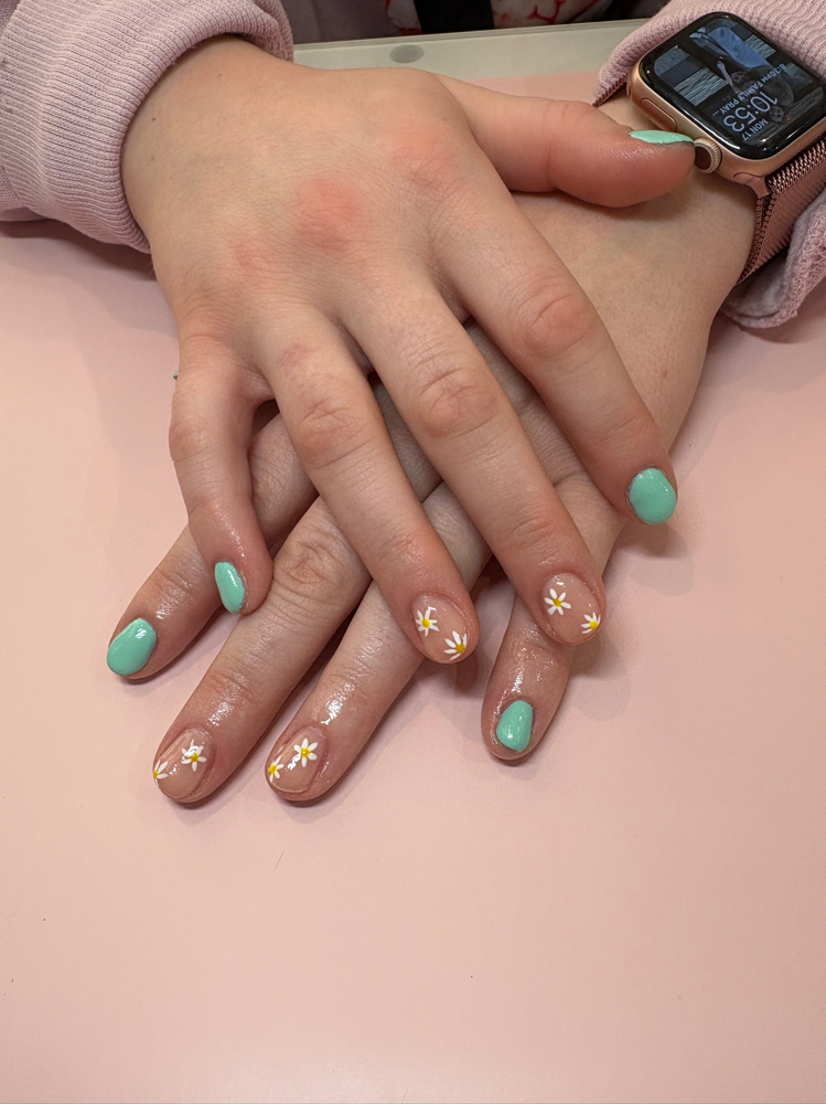 Simple Nail Art