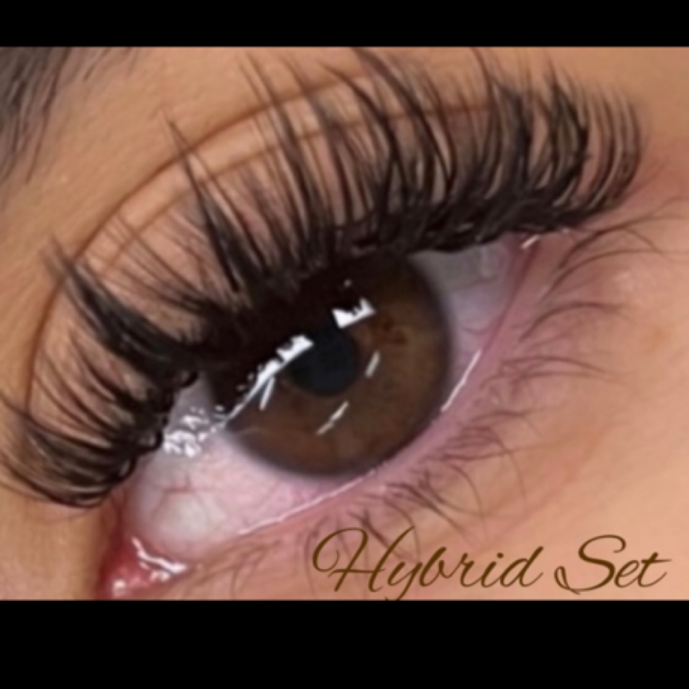 Hybrid Set✨ at Lashesbyem17_ in Corpus Christi, TX