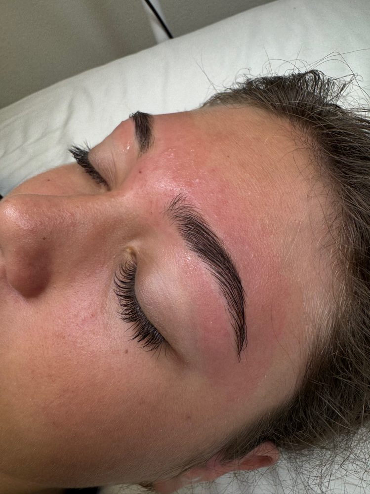 Eyebrow Wax- Clean Up at Aesthetically You in Bakersfield, CA