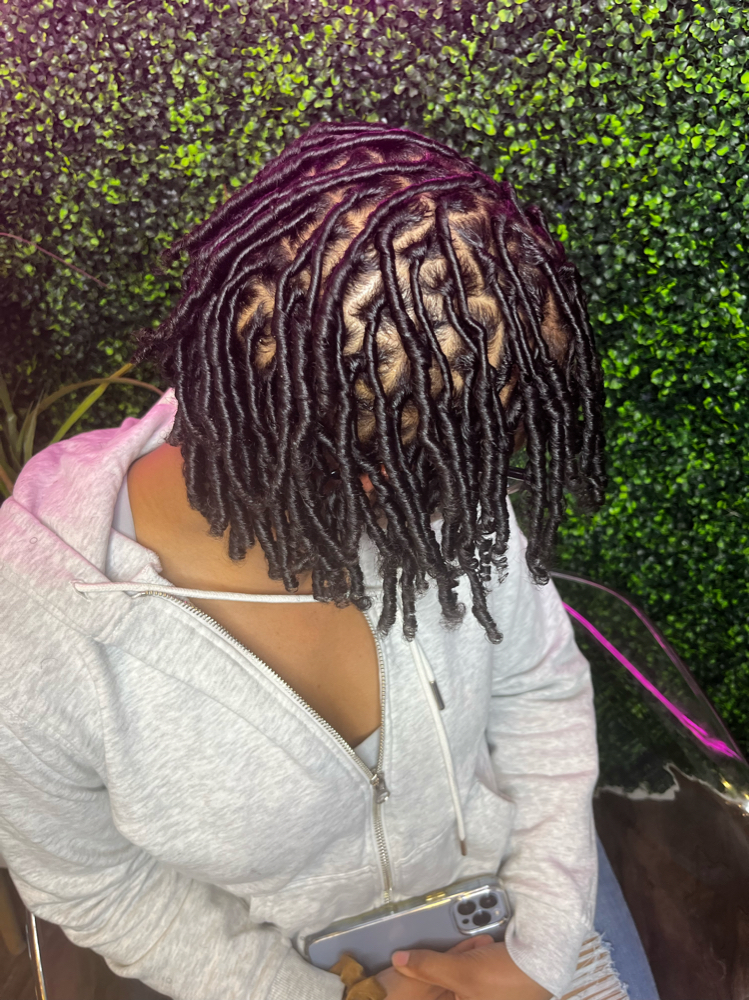 Adult Starter Loc (Comb Coils)