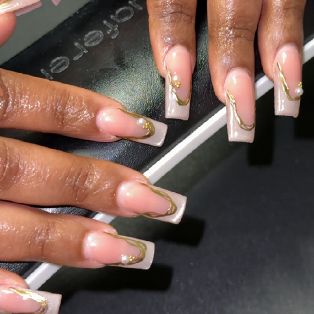 Long Fullset at Lexpertise Nails in Amsterdam, NY