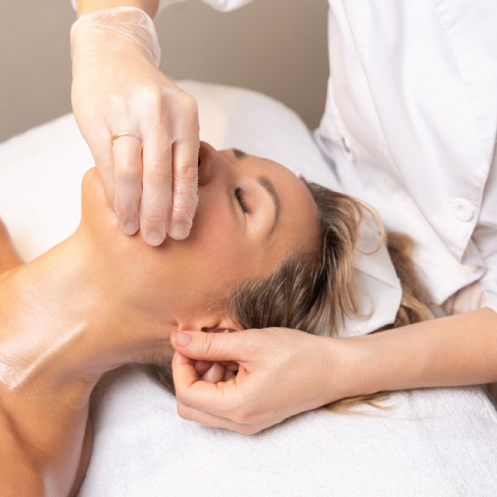 Korean Buccal Sculpt at Seshin Korean Scrub Spa in Holladay, UT