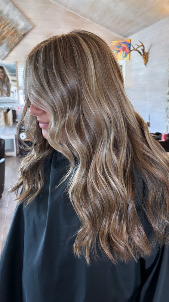 Highlight at Bayou Ado’ Salon in 70345