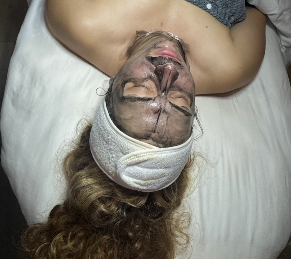 Custom Basic Facial at Beauty Retreat in mt hope, WV