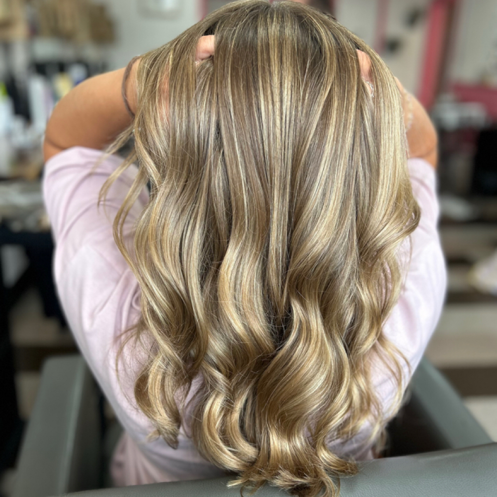 Custom Blonding Service at Rustic Beauty in Sanborn, NY
