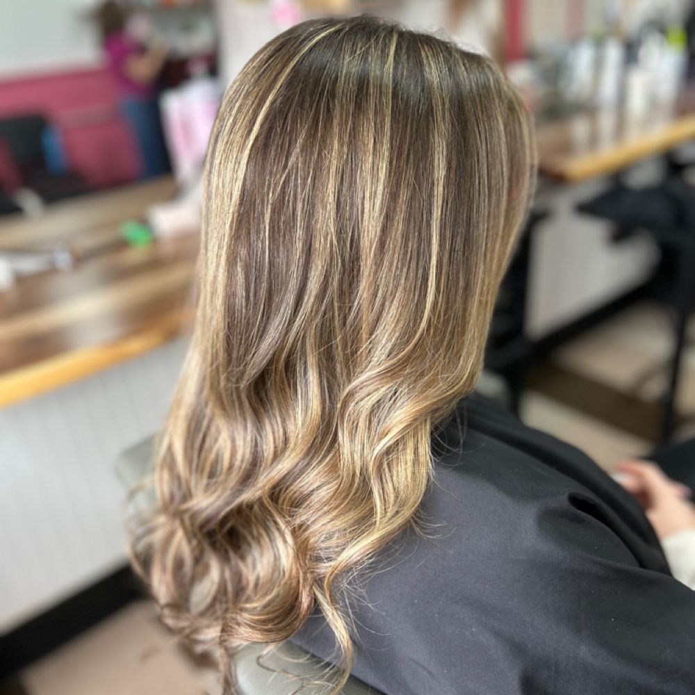Custom Blonding Service at Rustic Beauty in Sanborn, NY