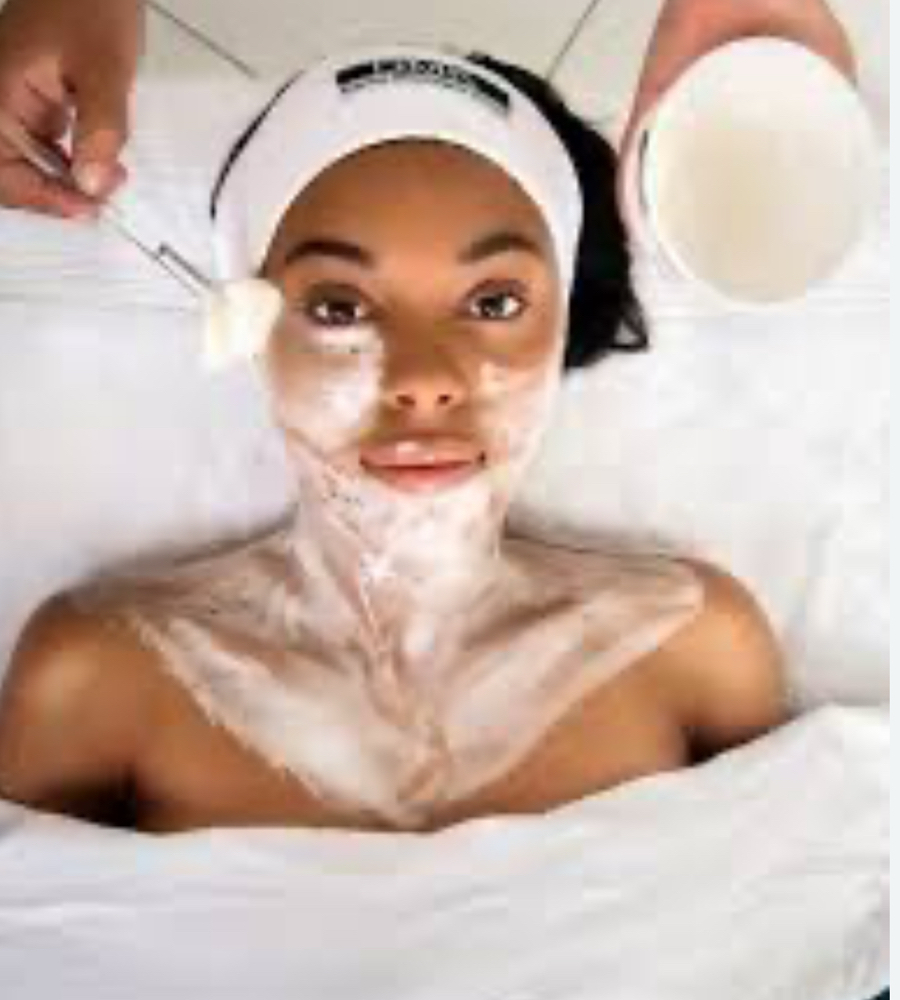 Dermaplane & Polite Peel Facial
