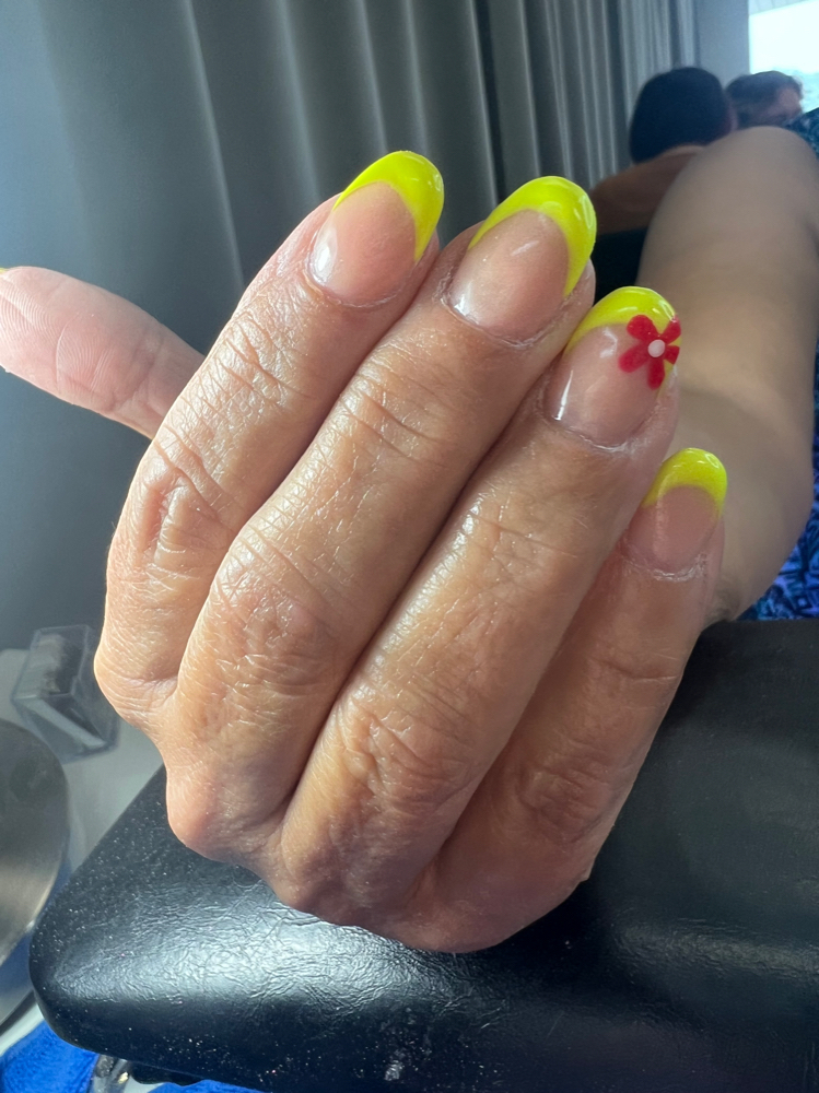Two Design Gel Mani