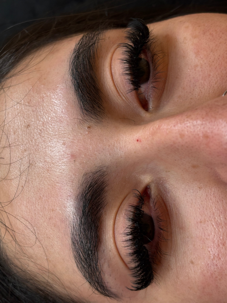 Volume Lash Extensions