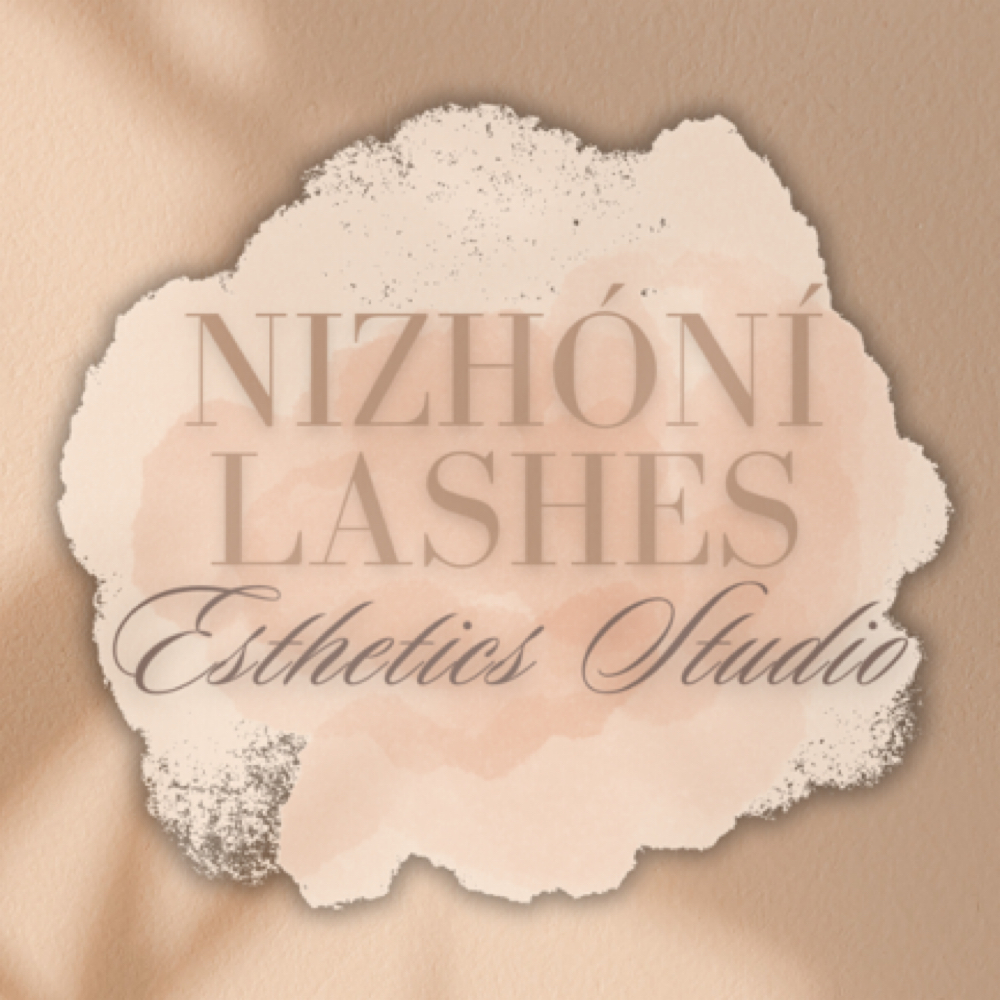 Lash Removal at Nizhóní Lashes in Colorado Springs, CO