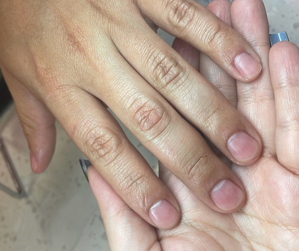 Dry Men Manicure