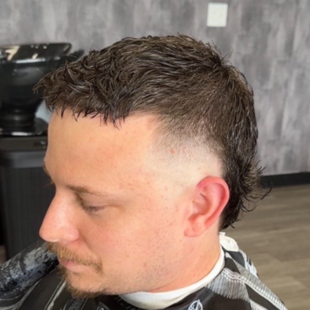 Foil Shaver-Add On at Alpine Haircuts in Wilkes-Barre, PA