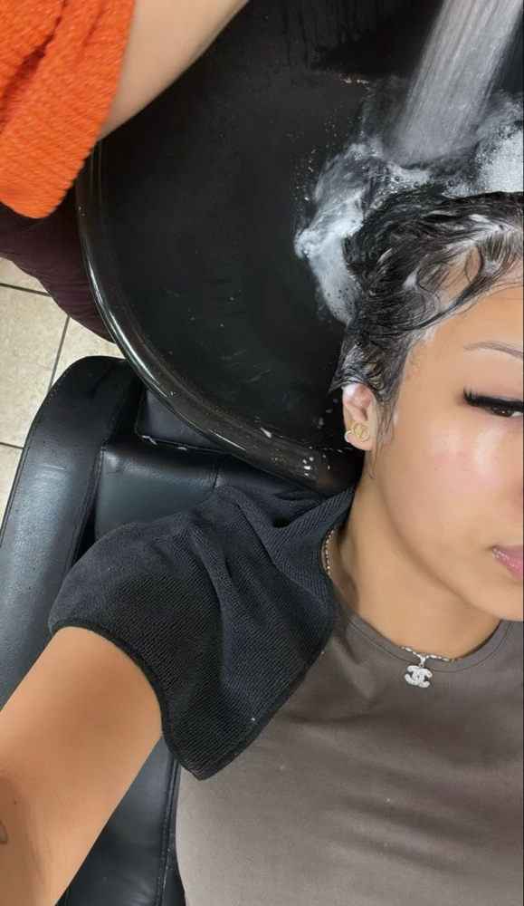 wash & blowdry