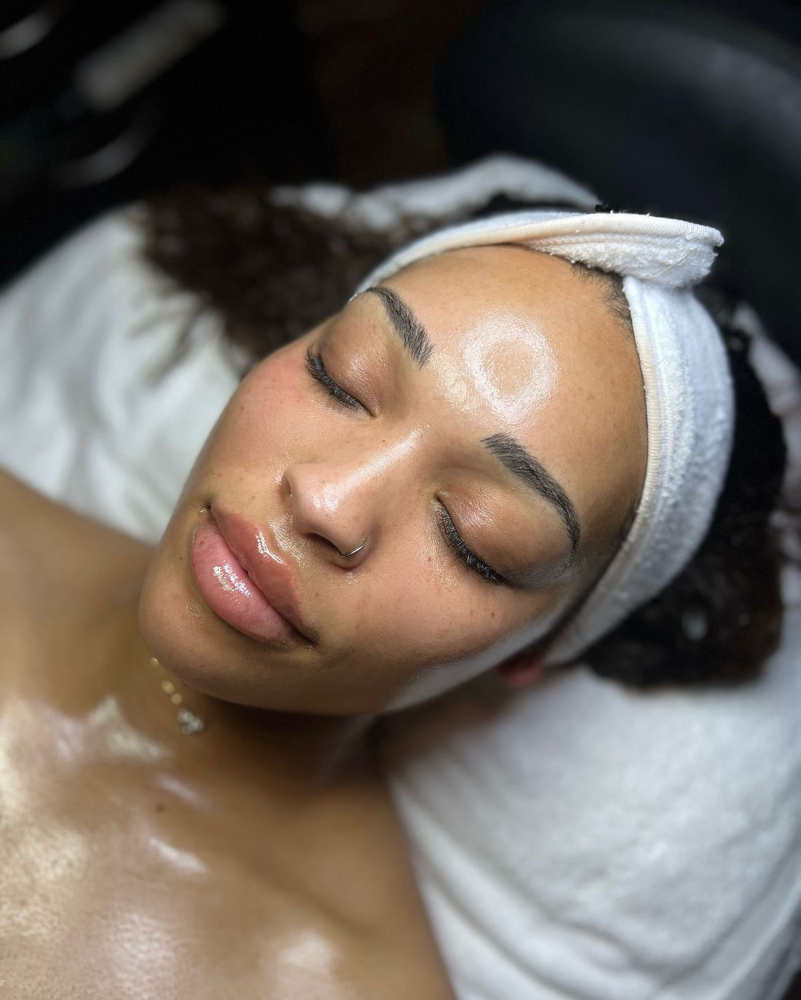 CEYLON GLASS SKIN FACIAL