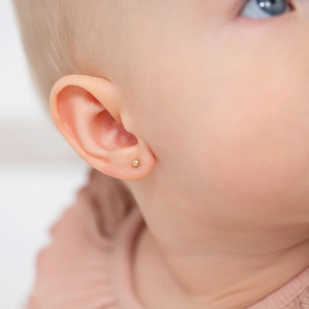 Baby/Child Lobe Piercing (1 only)