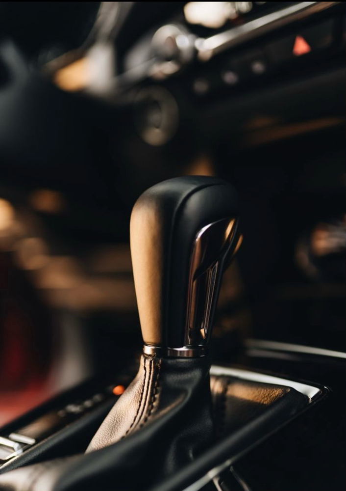 Basic Interior Detail Midsize/SUV