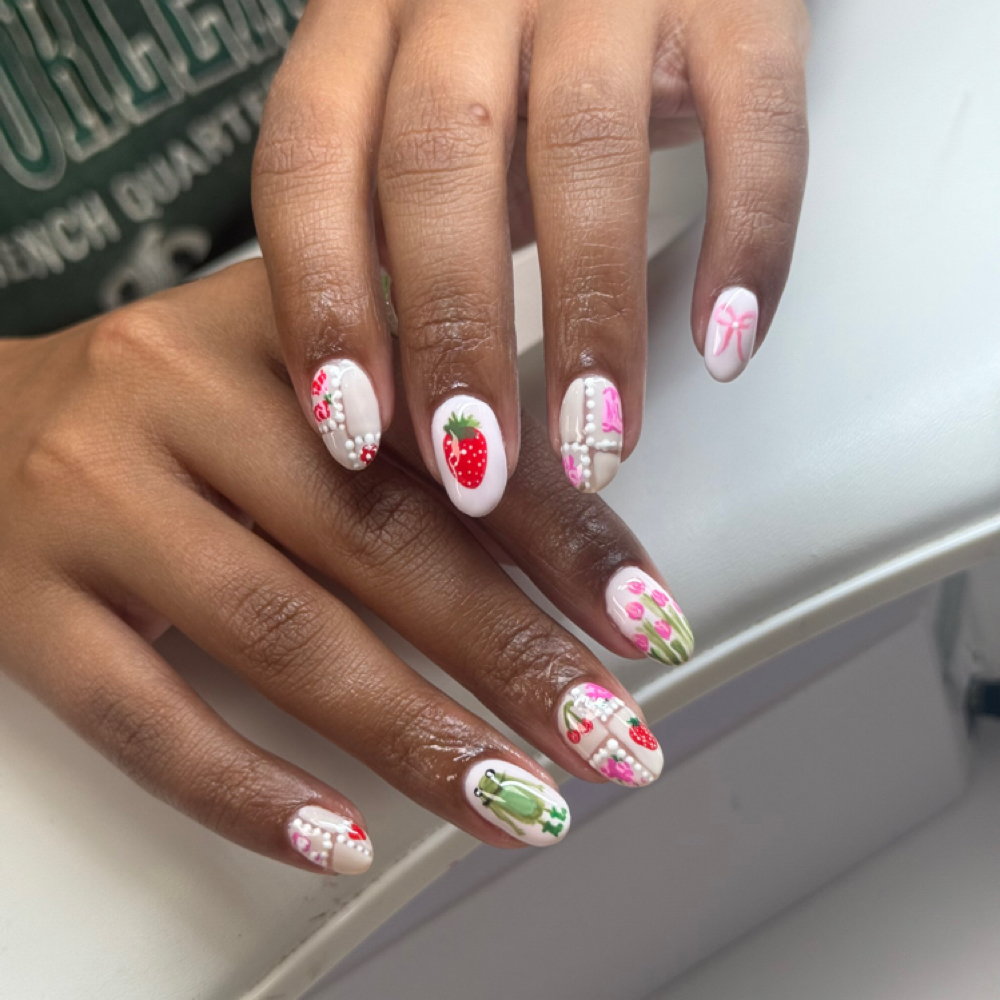 Luxe Art 👑 at Luxe Nail Care in Florence, KY