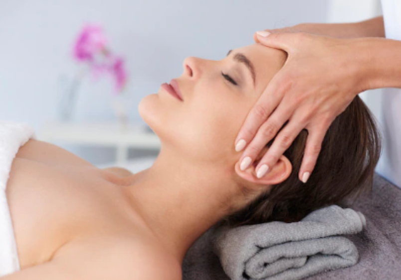 Sept-Lactic Lightening Peel