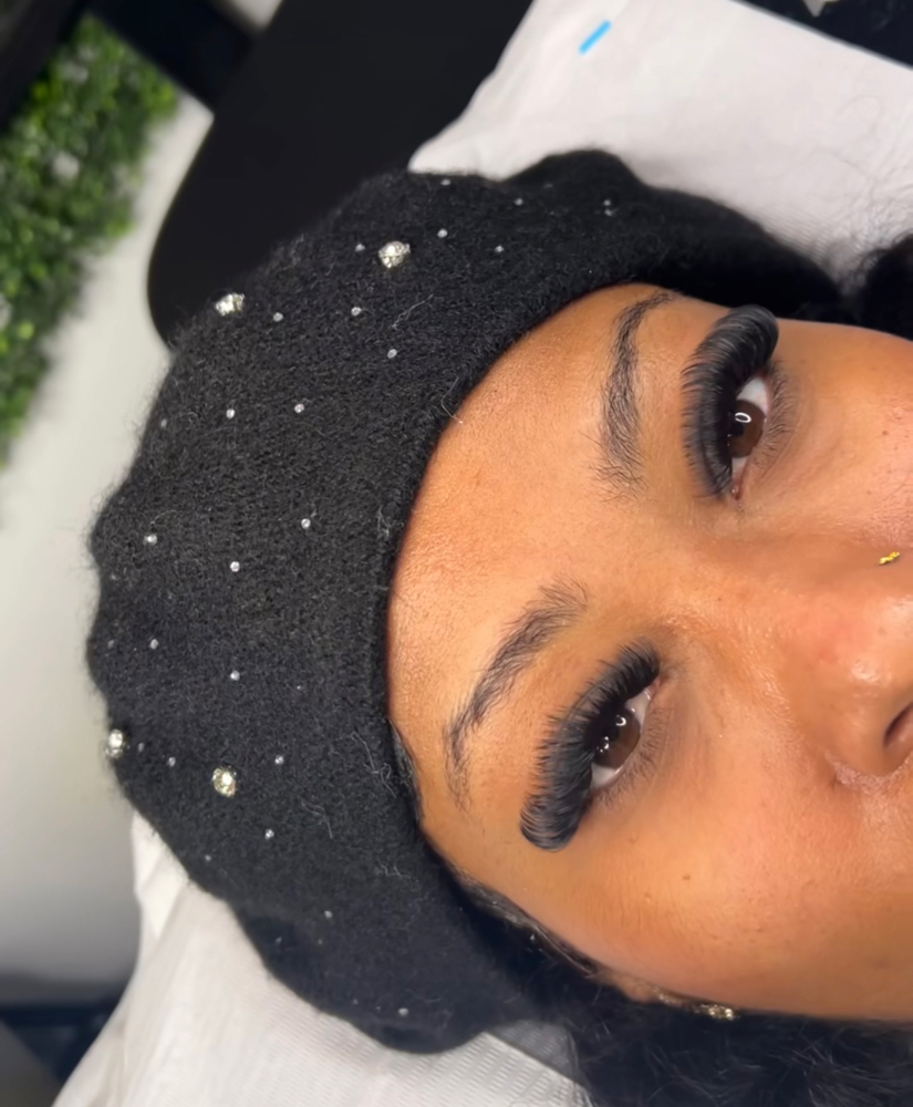 Volume Lash Extensions