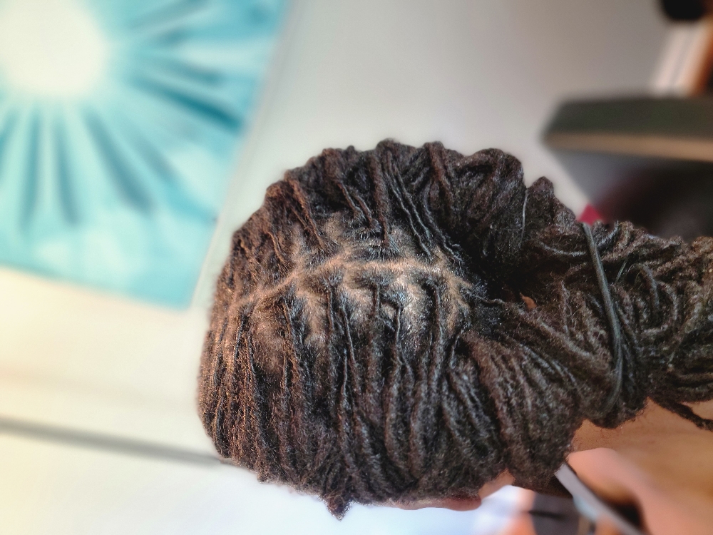 Loc Retwist & Style