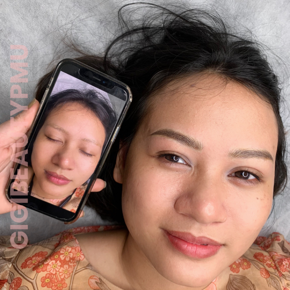 Nano Hairstroke Eyebrow at Gigi Beauty PMU in Pacifica, CA