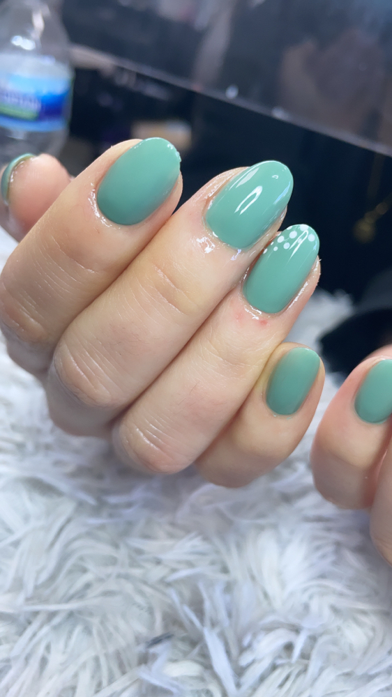 Classic Manicure