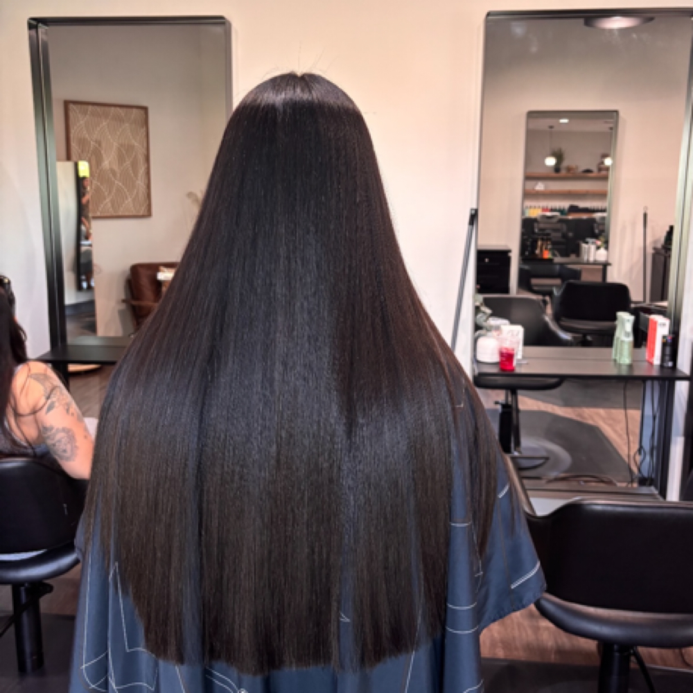 Long/ Thick Hair Cut- Devon at mane scene in San Antonio, TX