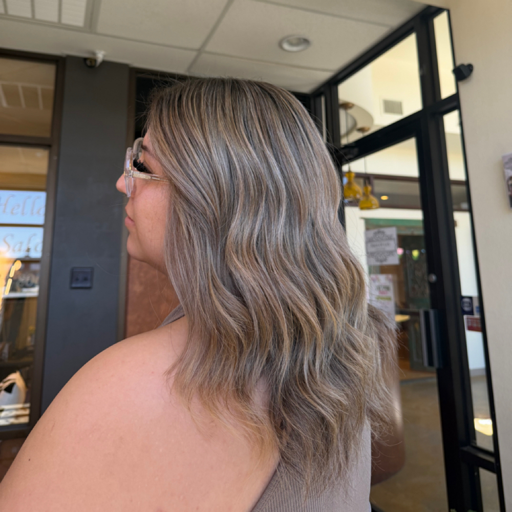 Highlights at rylies roots in Lubbock, TX